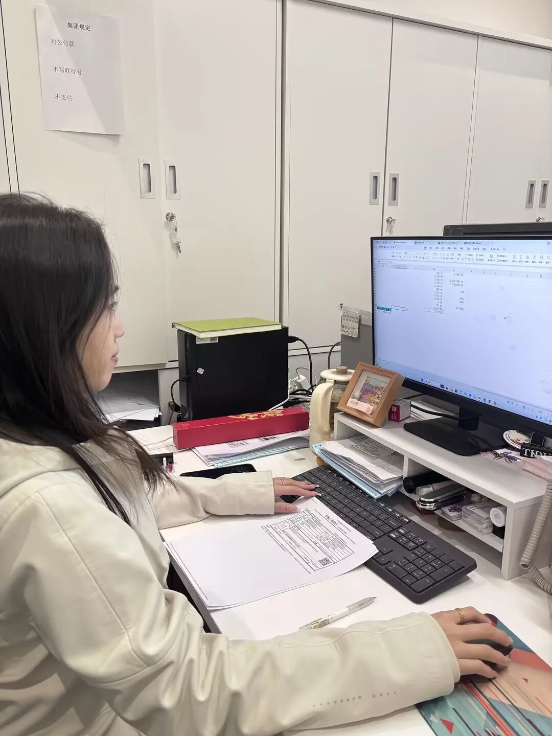 122aa720f9393fd02f3b91f274f3d2d1.jpg 122aa720f9393fd02f3b91f274f3d2d1.jpg